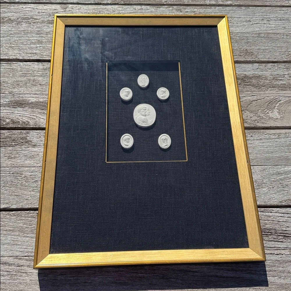RH RESTORATION HARDWARE 19TH C.‎ EUROPEAN INTAGLIOS BLACK - 1